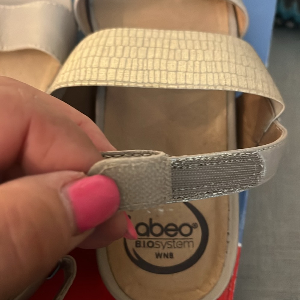ABEO by Walking Co. Shannon Cobblestone Sandals NIB - Picture 7 of 9